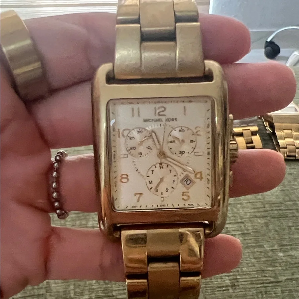 Michael Kors Gold Square Face Watch - Picture 1 of 5